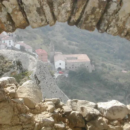 Oda ve Kahvaltı Ercole Pietrapertosa