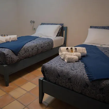 Ercole Oda ve Kahvaltı 3*